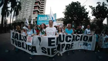 APUAP denuncia a Carlos Sadir: “El superávit se logra dejando afuera a los profesionales” jujeños
