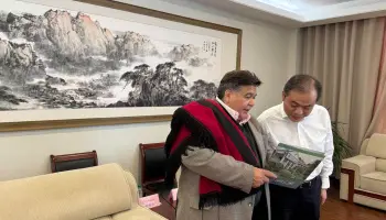 Mario Ishii profundiza lazos estratégicos con China: José C. Paz fortalece cooperación con Dandong