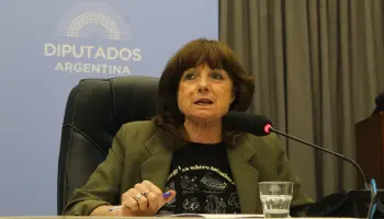 Vilma Ripoll contra Espert: "No alcanza con sacarlo de la comisión, tenemos que ir por los fueros"