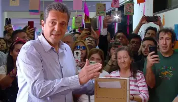 Sergio Massa votó en Tigre y calificó la elección como “crucial”