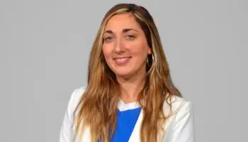 "La falta de regulación en Roblox y Free Fire expone a los niños a graves riesgos de abuso"