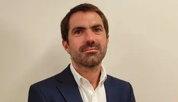 Entre peronistas y platenses, Francisco Díaz Vega avanza con el desguace de la ANSV