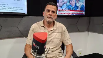 Daniel Menéndez: “Javier Milei quiere destituir el orden democrático en la provincia de Buenos Aires”