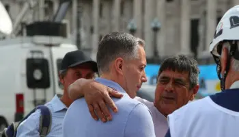 Repudio por la detención del Padre Paco Olveira durante la marcha de jubilados en el Congreso