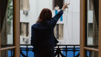 Piden por amparo que CFK renuncie y la jueza María Servini ya abrió un expediente