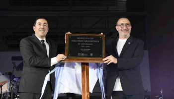 30° aniversario de Malvinas Argentinas: Acto central encabezado por Leo Nardini