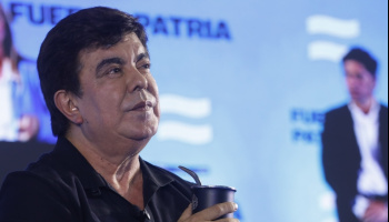 Revictimización: En la causa por abuso sexual contra Fernando Espinoza, ordenan peritar a la querellante