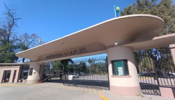 Pegando con la gorra