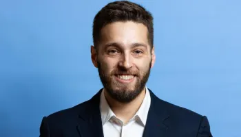 Potencia capacita líderes: “Muchos políticos llegan al poder sin preparación”