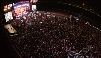 Don Osvaldo agotó el Hipódromo de La Plata y abrió la temporada 2026 con un show contundente