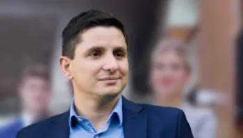 En la UCR bonaerense sigue vigente un acuerdo de intereses entre Maximiliano Abad y Evolución 