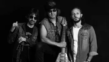 Blas Mora fusiona ópera y hard rock en “Entre dos mundos”: “Siento que me representa totalmente bien”