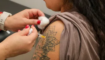 "La definición de vacunación fue modificada y eso tiene consecuencias"