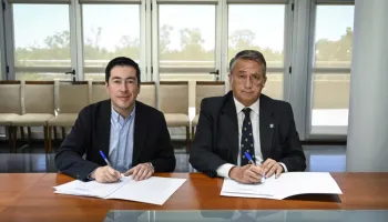 Malvinas Argentinas: Leo Nardini firmó un convenio con la USAL