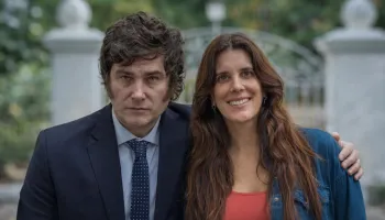 Chequeado recibió 309 millones de embajadas mientras denuncia injerencia rusa