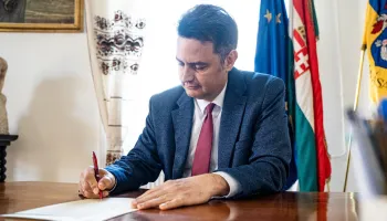 “Hungría es hoy el país más pobre y corrupto de la Unión Europea”