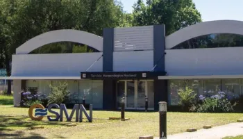 El Servicio Meteorológico Nacional en alerta: "Quieren despedir a 240 personas"