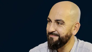 “Estoy arrepentido de vacunar a mi hijo, la sanidad lo dejó gravemente dañado”