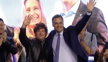 El gobierno de Javier Milei, en rebeldía y con bandera de remate
