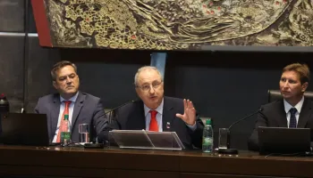 Misiones elimina Ingresos Brutos en rutas y presiona a Nación