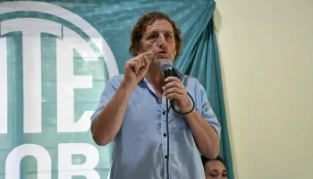 Oscar de Isasi: “La economía se cae a pedazos y crece la angustia social”