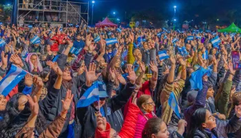 Campedrinos cerró los festejos del 25 de Mayo en San Fernando ante una multitud de vecinos