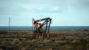 Crisis en Santa Cruz: "Hay más de 6 mil empleados petroleros en la casa"