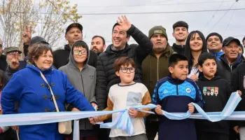 Malvinas Argentinas: Leo Nardini inauguró cinco nuevas cuadras en el barrio Rodríguez