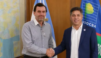 Axel Kicillof y UDOCBA, envueltos en denuncias por cargos incompatibles