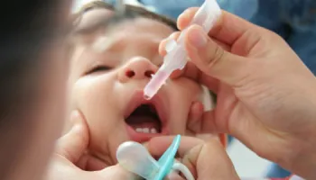 "Está explotando la cantidad de niños afectados por la industria farmacéutica"
