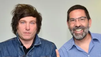 Gastón Alberdi, picante contra Milei: “Es gay y es pasivo, pero no lo asume”