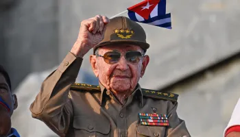 Cuba capitula ante Estados Unidos y aprueba el giro económico más drástico desde 1959