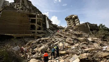 Doble terremoto en Venezuela: "El estado llegó tarde, ayudó primero la gente"