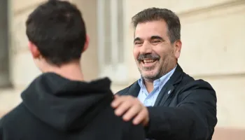 “A Ritondo le molesta que se hable de su obsceno patrimonio de 390 propiedades”