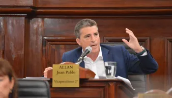 La Plata: "Secuestrar vehículos de aplicaciones es una decisión autoritaria y fuera de la ley"