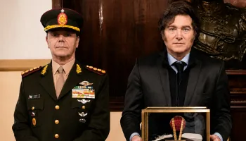Ejército: los fallos y estándares internacionales que cuestionan las restricciones en redes sociales