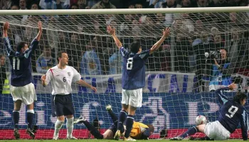 Inglaterra, el némesis de Argentina que generó las efemérides más notables de nuestro fútbol
