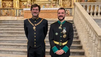 Quién es el funcionario expulsado por Milei que fue nombrado caballero por un Borbón vinculado al narcotráfico