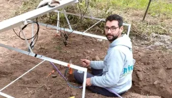 Familias rurales y acceso a la electricidad: “Prender una lamparita es el día y la noche”