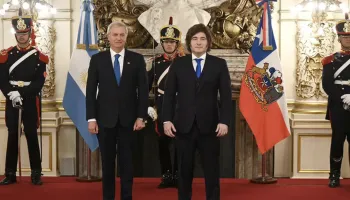 El doble juego de Chile: mientras apoya el reclamo argentino, avanza en acuerdo con las Falkland