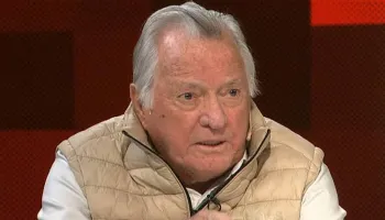 Luis Barrionuevo llega al cine con un documental que recorre cuatro décadas de poder