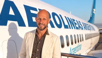 Leonardo Scatturice construye gigante logístico ante el retroceso de Aerolíneas Argentinas