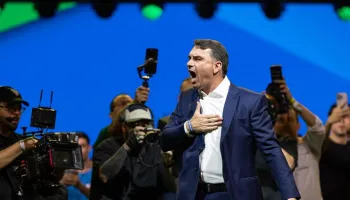 Brasil y el fenómeno de Flavio Bolsonaro: “La derecha está muy cerca de ganar nuevamente”