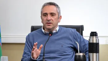 Juegos Bonaerenses: Andrés Larroque premió con 150 millones a una empresa cuestionada