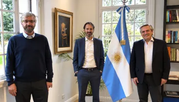 Los hallazgos de la ANMAT en el ensayo de Pfizer y el doble rol de Fernando Polack