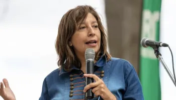 Avión de Río Negro: revés judicial para un exfuncionario de Arabela Carreras