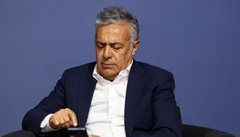 Mendoza: estafa por 27 millones expone fallas de control en la gestión de Alfredo Cornejo