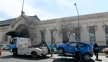 “Las aplicaciones son un cáncer que destruye el transporte público”