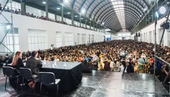 Más de 15 mil jóvenes participaron de la charla de Momo y Dalto en José C. Paz