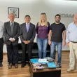 Oficiales activos y retirados de la Policía Bonaerense reclaman ante IOMA